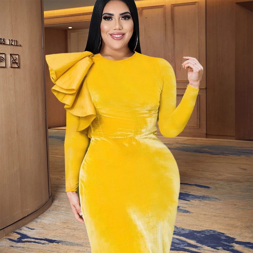 Plus Size Round Neck Long Sleeve Velvet Split Buttock Party Dress